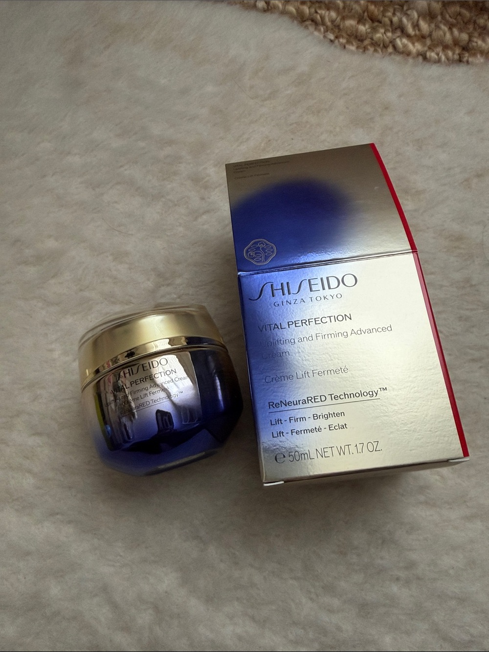Shiseido Vital Perfection Uplifting and Firming cream